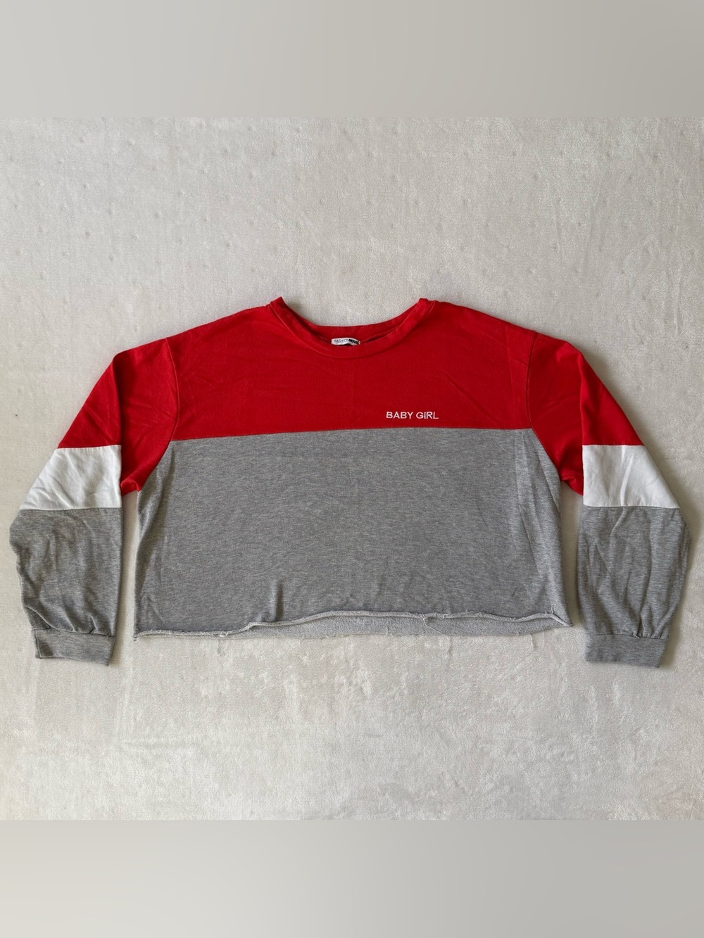 Fashion Nova Baby Girl Red Gray Color Block Cropped Top Sweatshirt Plus Size 2X - Picture 3 of 11